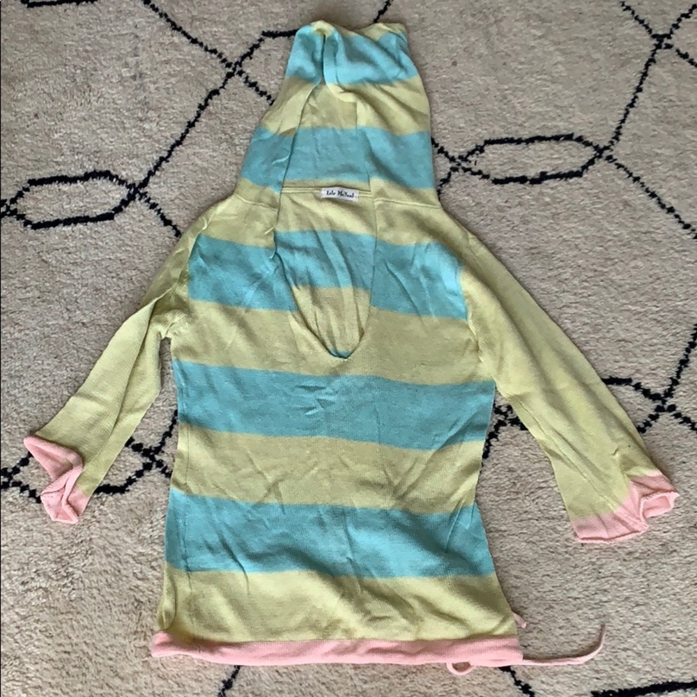 Rare Lily McNeal (Jessica Simpson sweater)